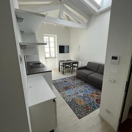 Smart Apartments Palazzo Mazzini 로베레토 외부 사진