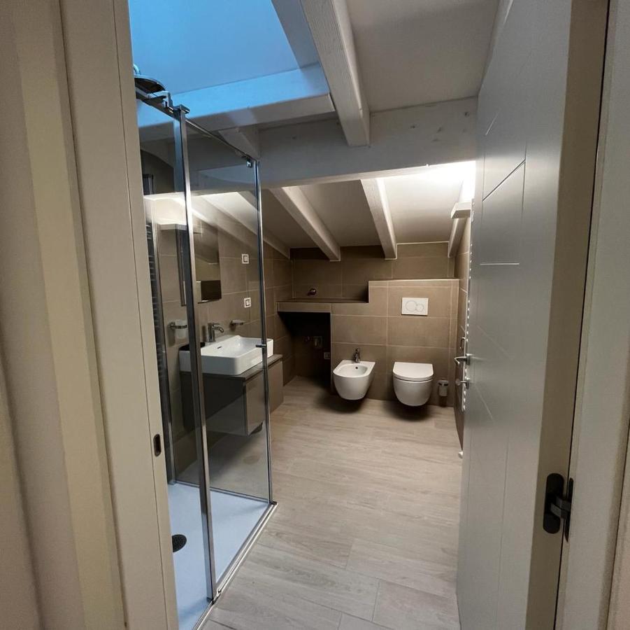 Smart Apartments Palazzo Mazzini 로베레토 외부 사진